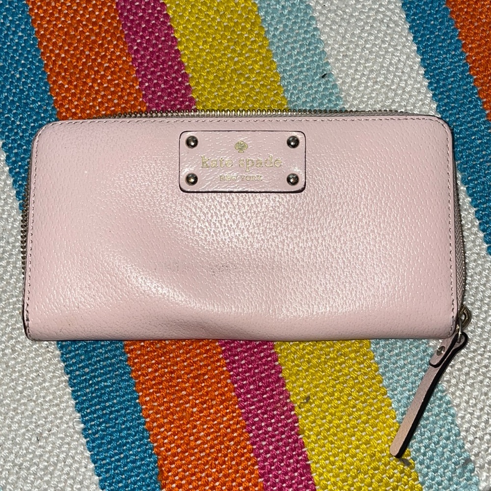 Kate Spade light pink wallet